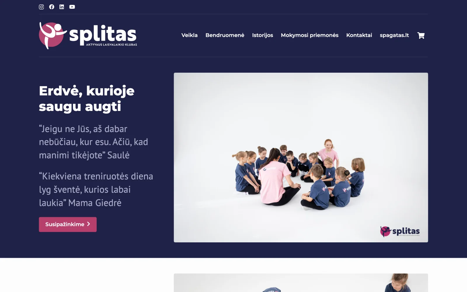 Titulinis ekranas su pagrindine žinute apie saugią vaikų erdvę.